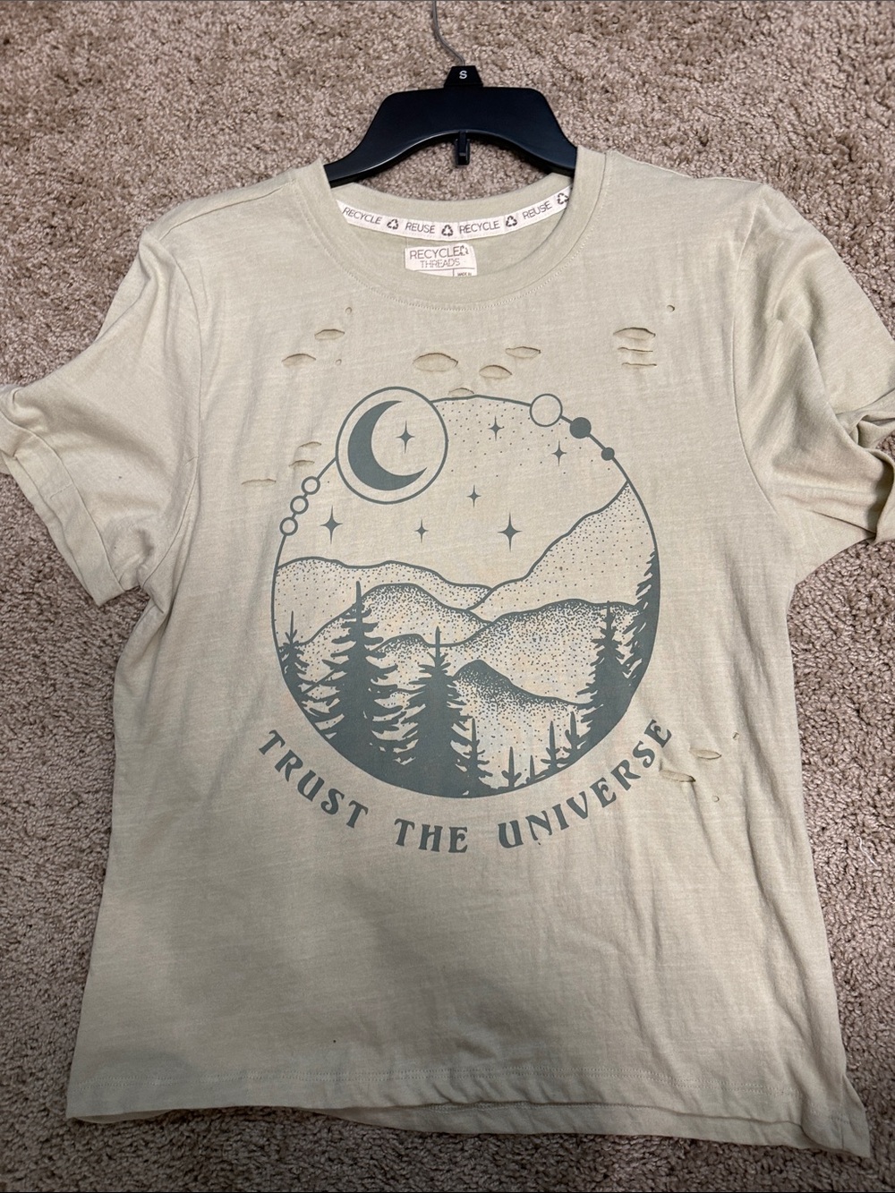 Trust The Universe Graphic Tee - Light Olive Women's Short Sleeve